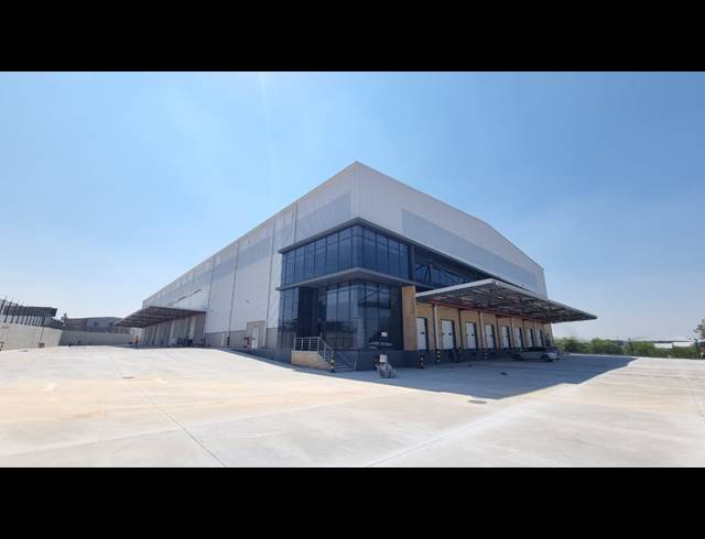 6,702M² WAREHOUSE TO LET IN BREDELL